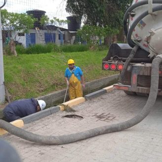 limpieza de carcamos y sumideros2...